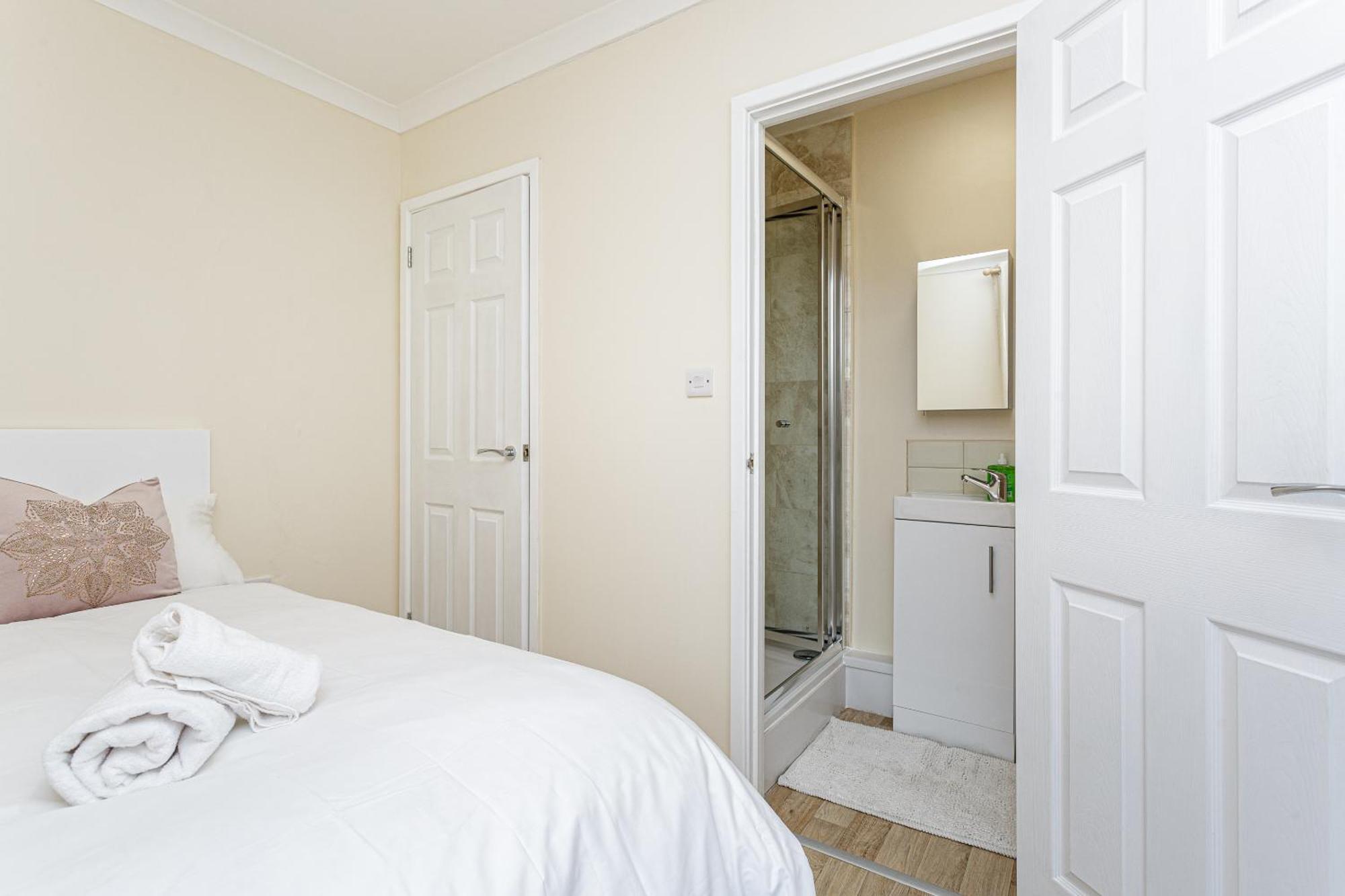 Blackberry - Stylish Self-Contained Flats In Soton City Centre Southampton Bilik gambar
